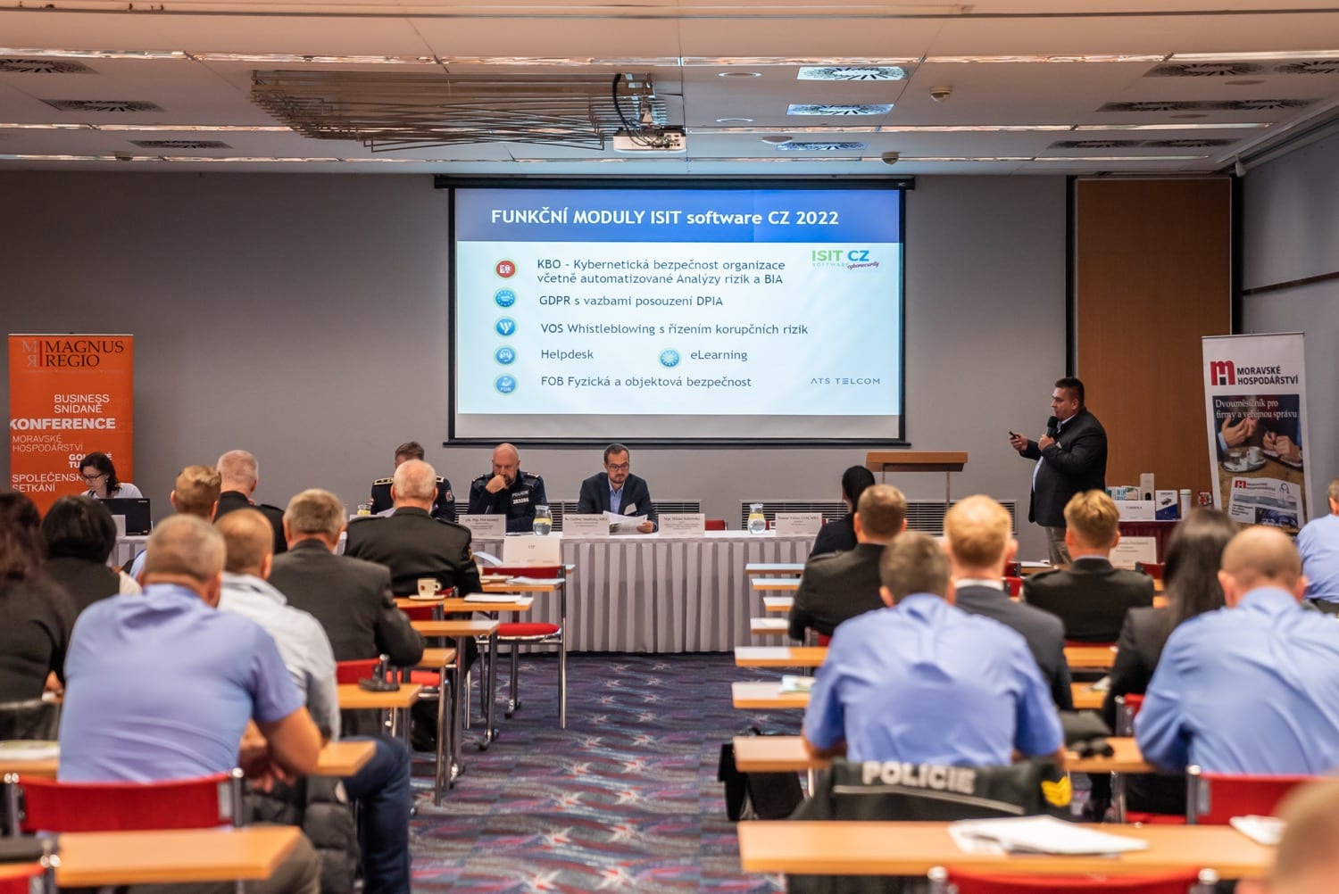 konference-policie-web-107