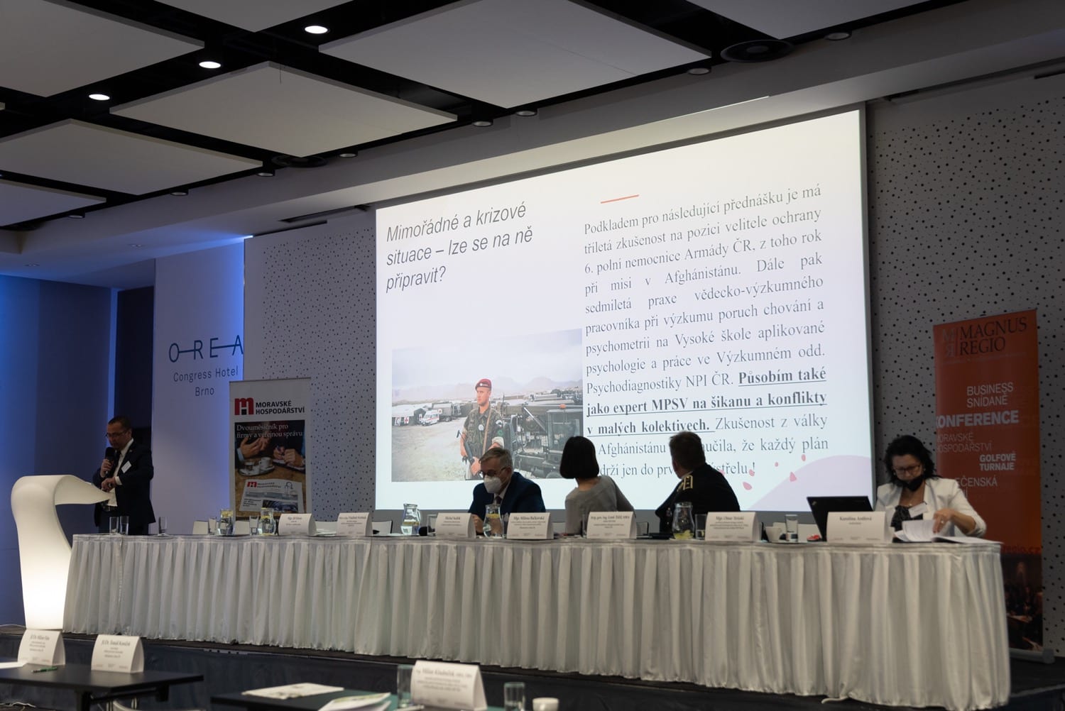 konference-policie-web-110